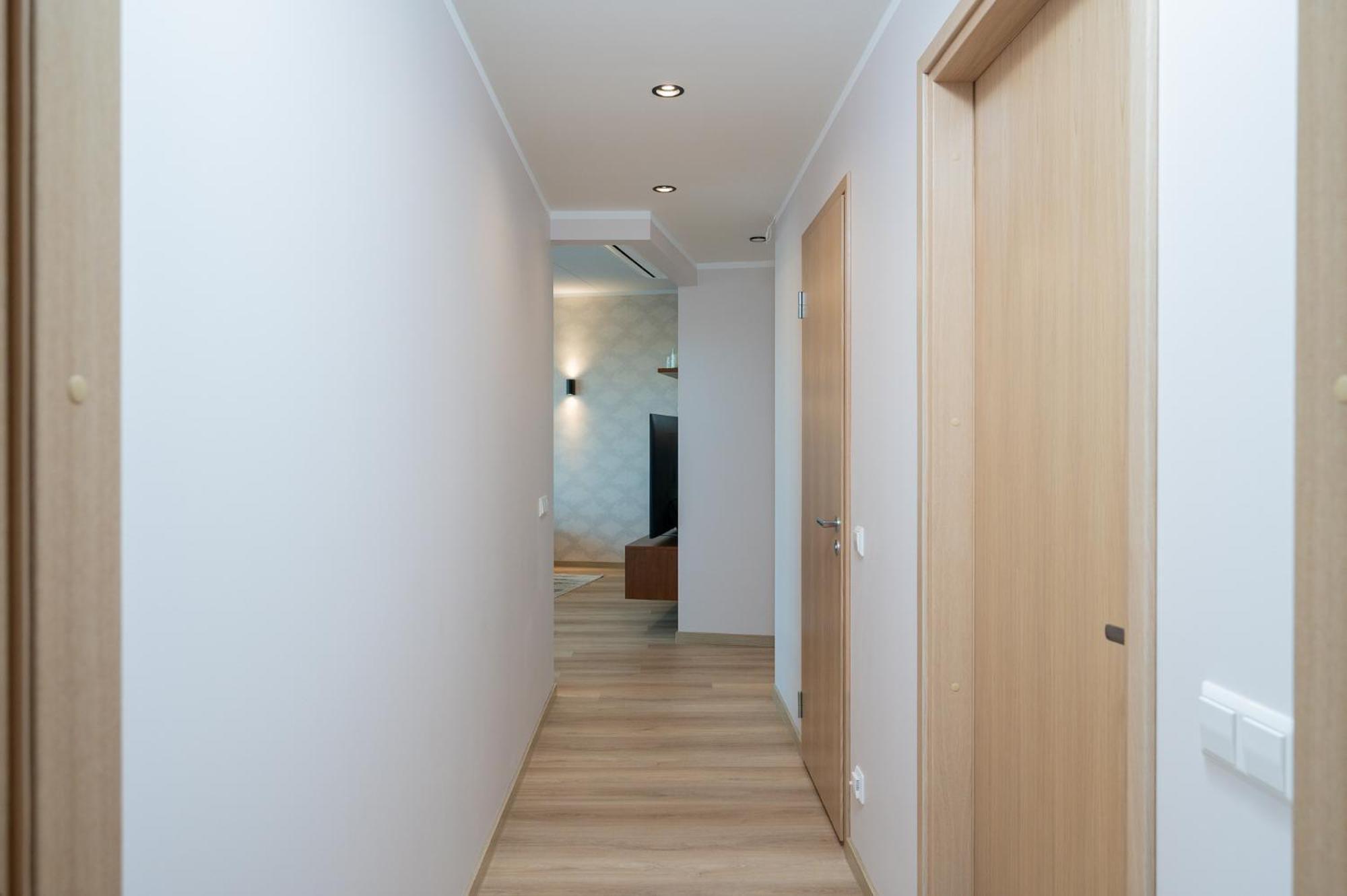 Aatrium Kinnisvara Riia Str 22 Apartment 80 M2 With 45 M2 Terrace Tartu Exterior photo